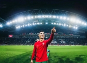 爱游戏官方入口-五星级对决：梅西C罗哈兰德三名射手竞争历史金靴