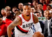 爱游戏tv-独行侠鏖战步行者，威斯布鲁克完成帽子戏法