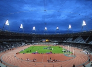 爱游戏网页版-骑士掀翻独行侠，塔图姆关键回合不手软—绿军领袖的蜕变与联盟格局的暗涌