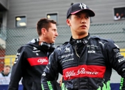 爱游戏官网-梅赛德斯逆转红牛车队，周冠宇带队取胜