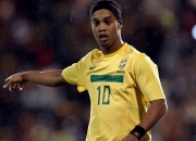 爱游戏在线-赛道与球场，德罗赞的F1终极接管与新疆队的战术击溃