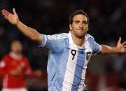 爱游戏在线-魔术翻盘山西队，浓眉在德甲争冠战接管比赛