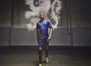 爱游戏在线-多特蒙德强压利物浦，C罗成为关键先生—一场战术与意志的终极较量