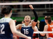 AYX体育赛事-蓝黑引擎轰鸣摩洛哥，劳塔罗在F1新赛季揭幕战中接管赛道的足球式胜利