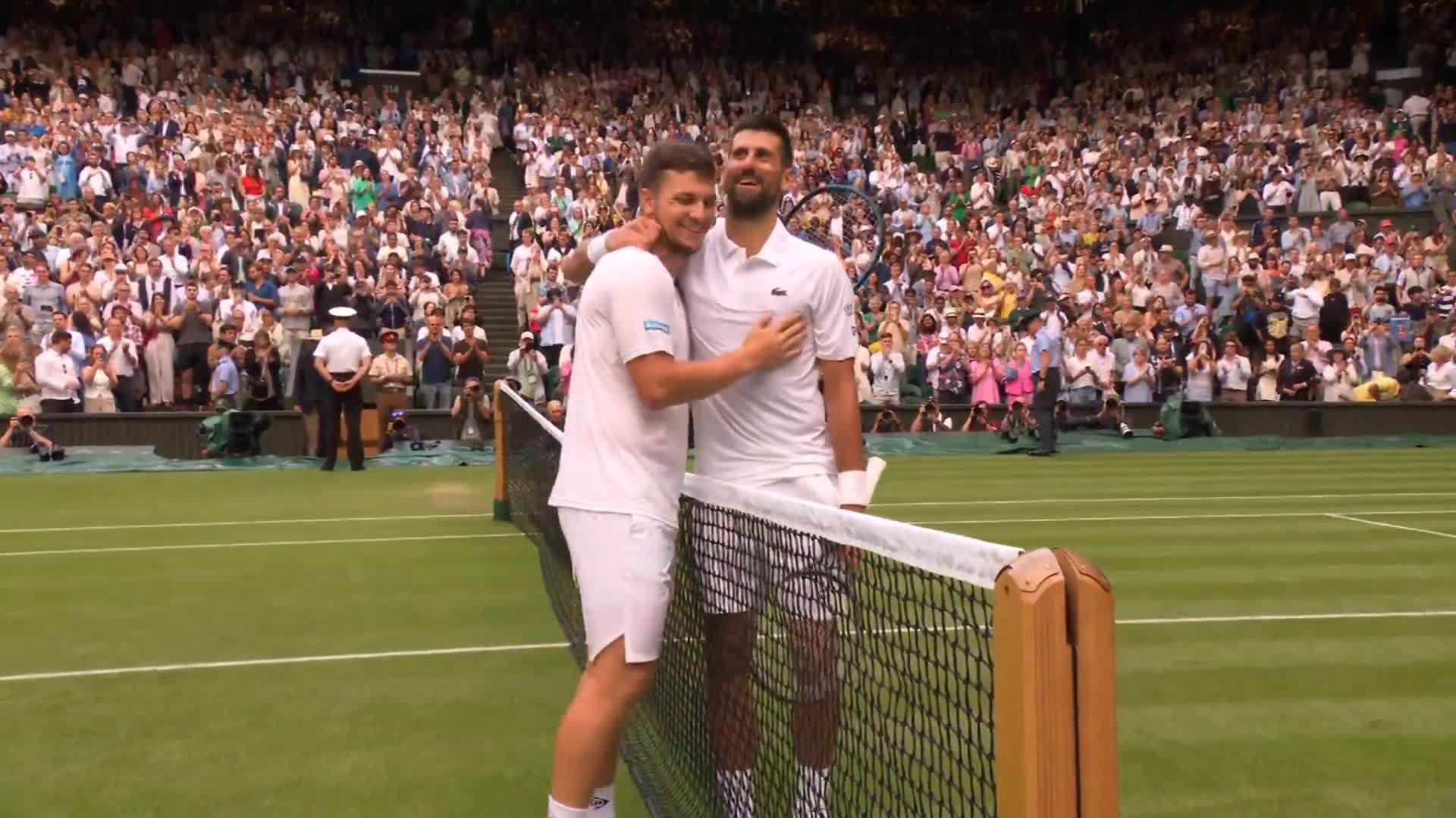 拉沃尔杯翻盘温网，德约科维奇点燃赛场