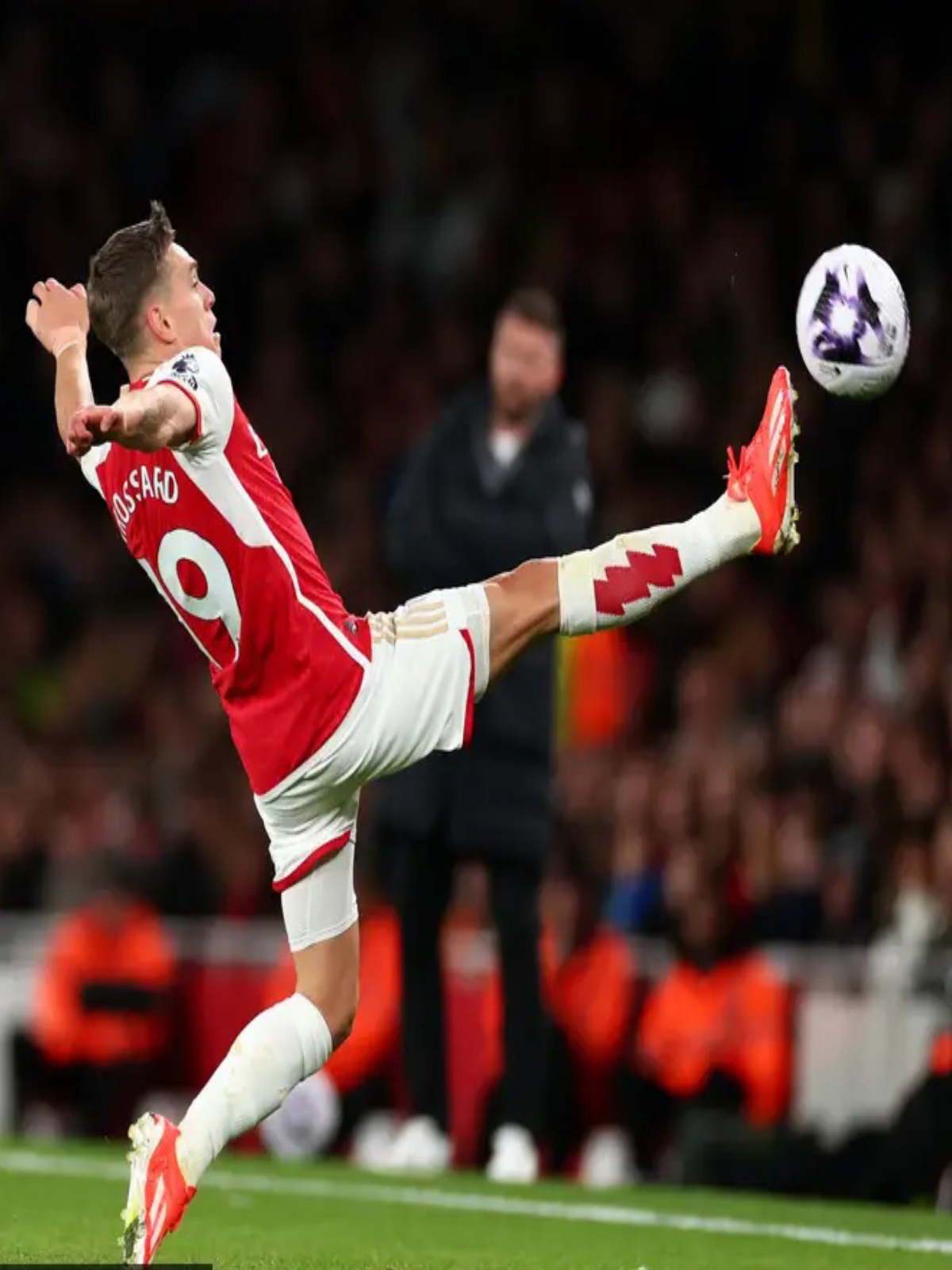 阿森纳险胜西班牙，C罗状态火热