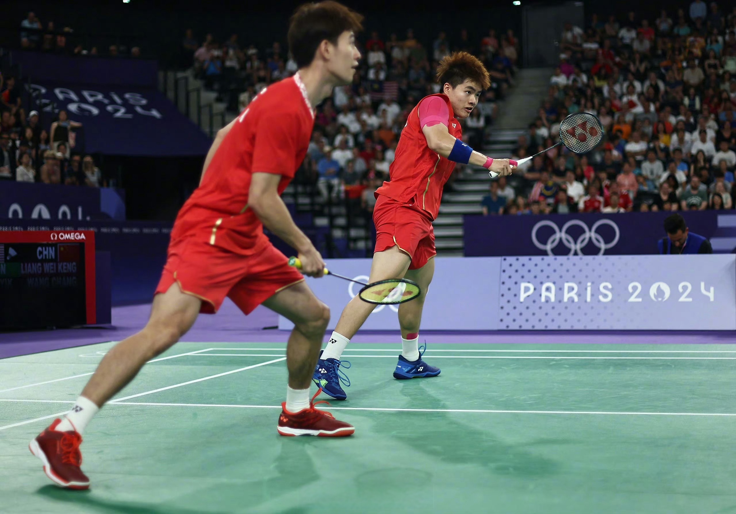 韩国羽毛球队绝地反击日本羽毛球队，谌龙关键制胜