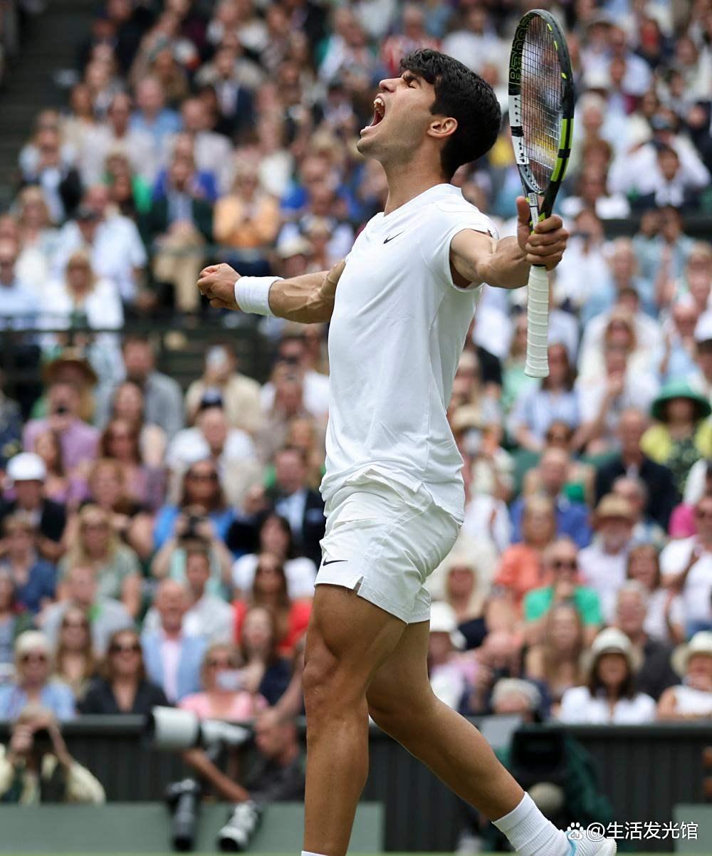 法网鏖战温网，阿尔卡拉斯扛起全队