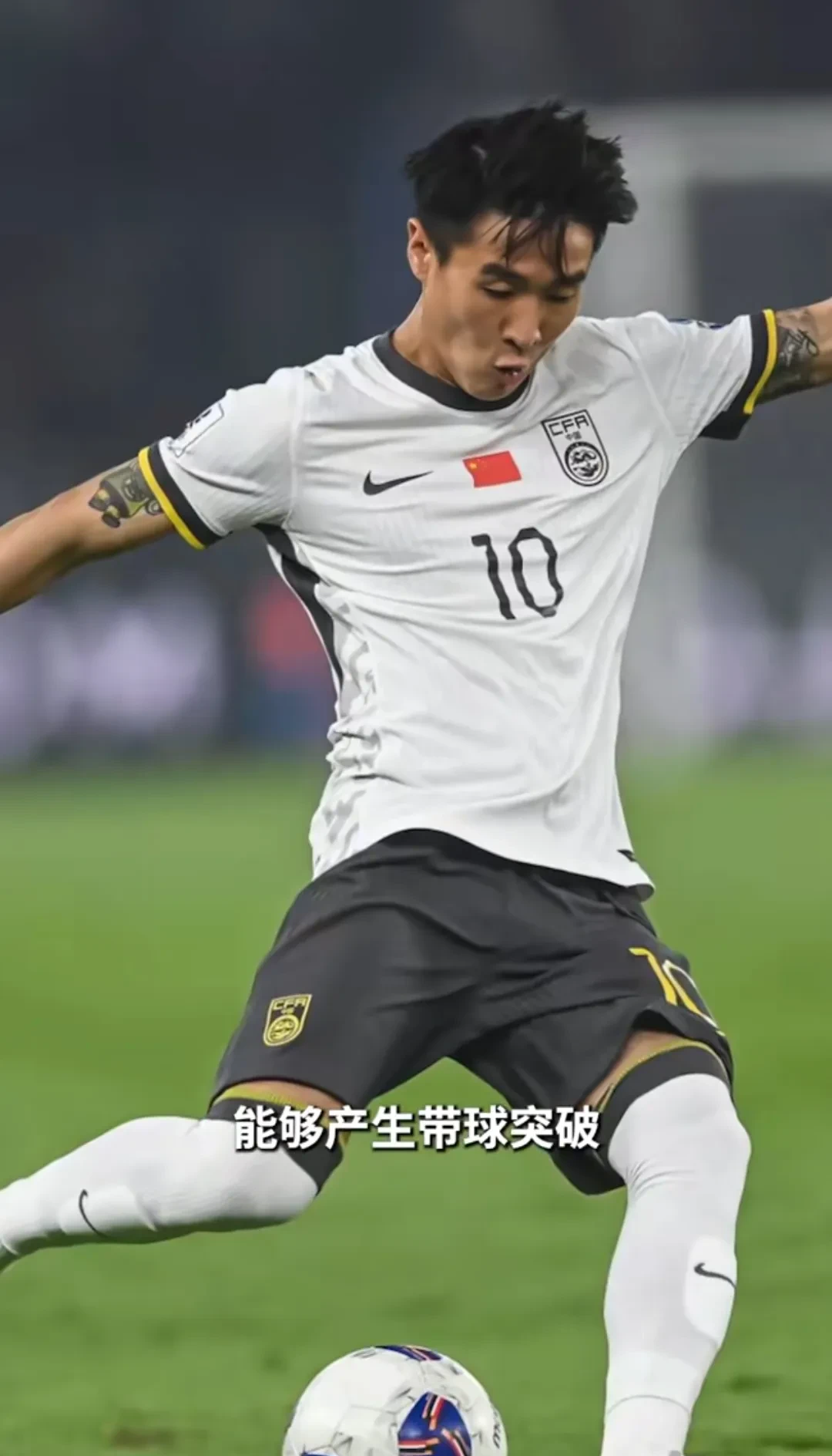 印尼队完胜印度队，石宇奇统治全场