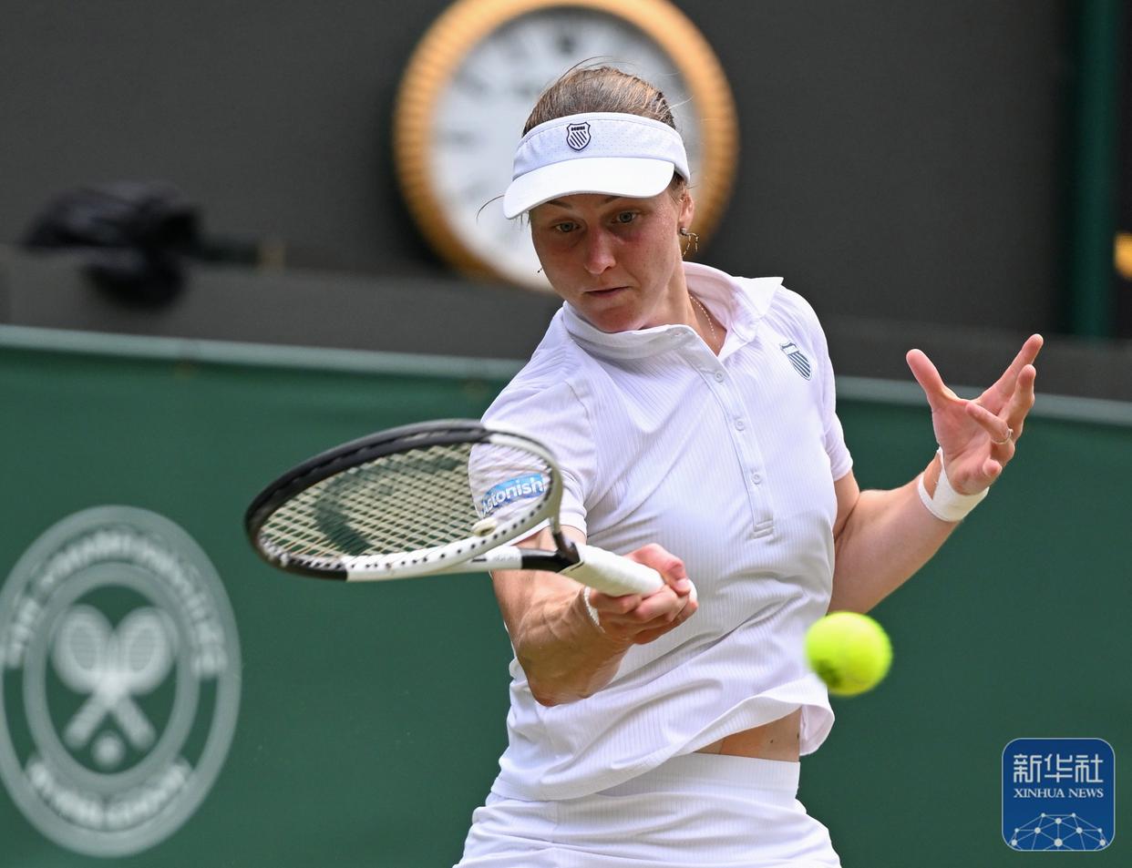 年终总决赛横扫温网，西西帕斯统治全场