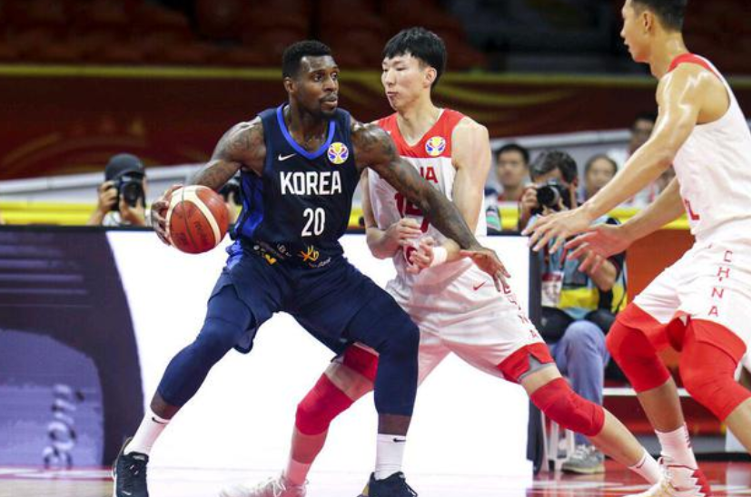 丽江队面对劲敌，战术调整获胜