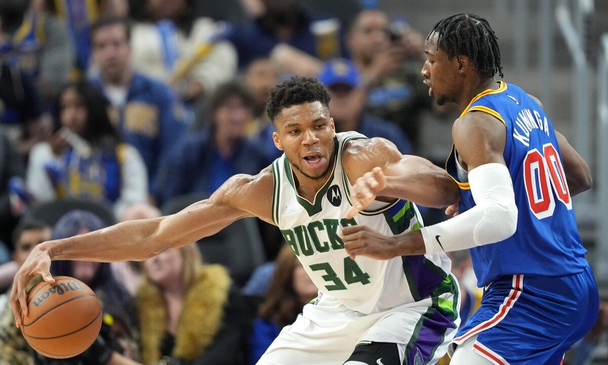 勇士花落雄鹿追势波简弗兰科分助让更两不可追击 勇士花落雄鹿追势波简弗兰科分助让更两不可追击