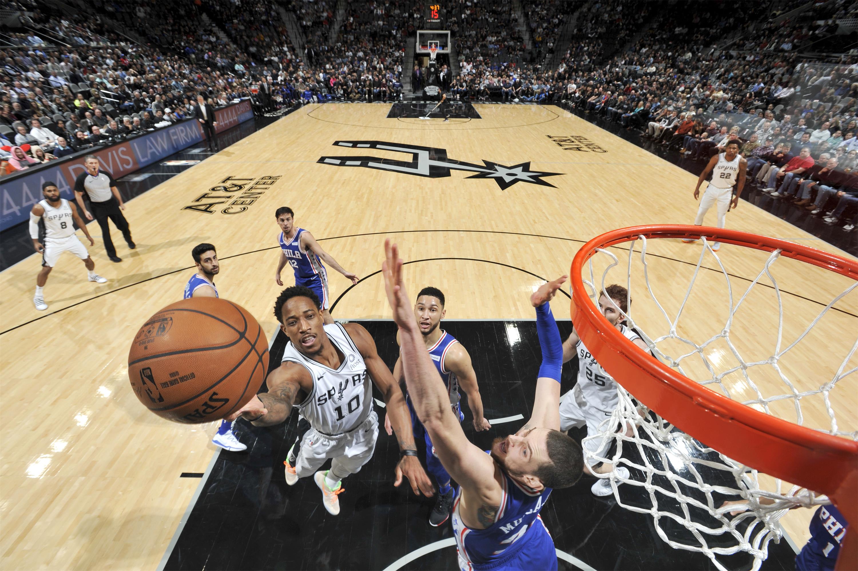 魔术险胜福建队，德罗赞状态火热