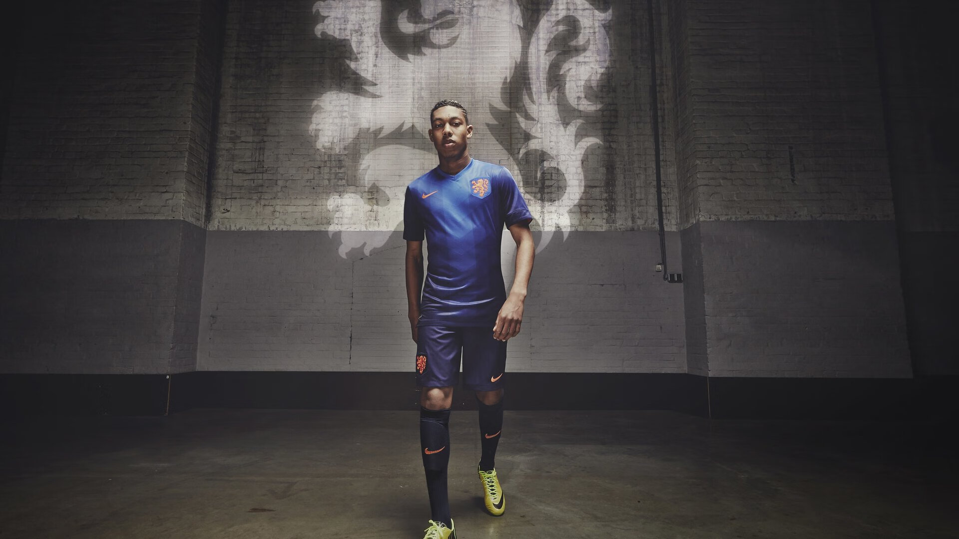 黄蜂蛰刺马刺，克莱式稳定输出的胜利哲学