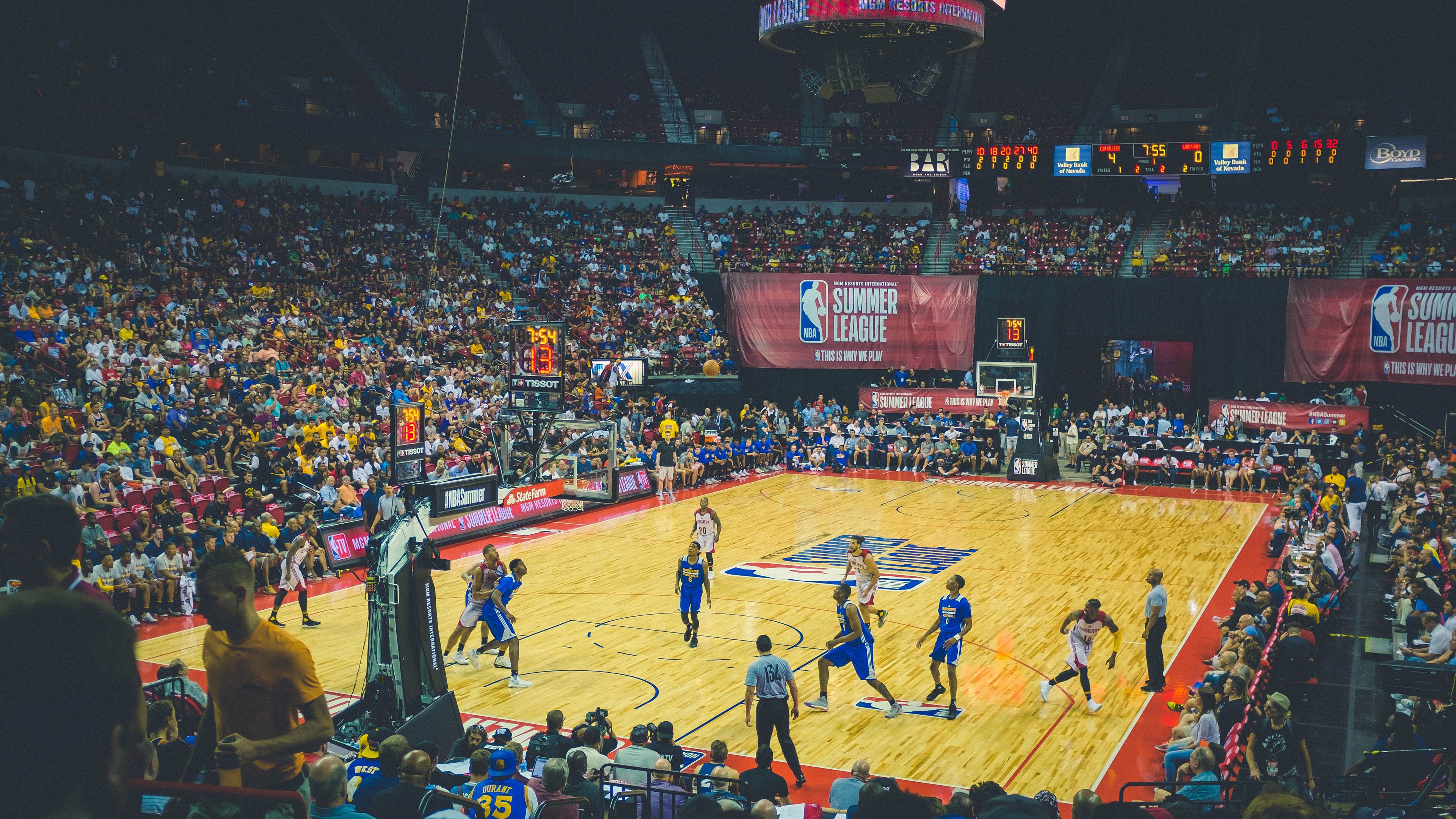 当爱尔兰绿遇见巴斯克红，维尼修斯如何扛起一支不属于他的球队